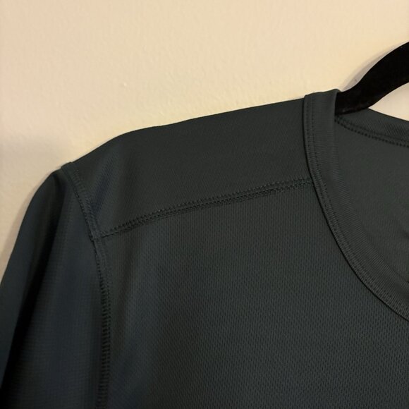 Everlane Uniform Men M Evergreen Mesh Short Sleeve Lightweight The Sport Tee - Picture 8 of 11